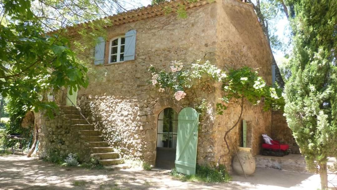 La Bastide Du Capelier - Chambres D'Hotes Avec Baignoire Balneotherapie - 3 Etoiles Salernes Exterior foto